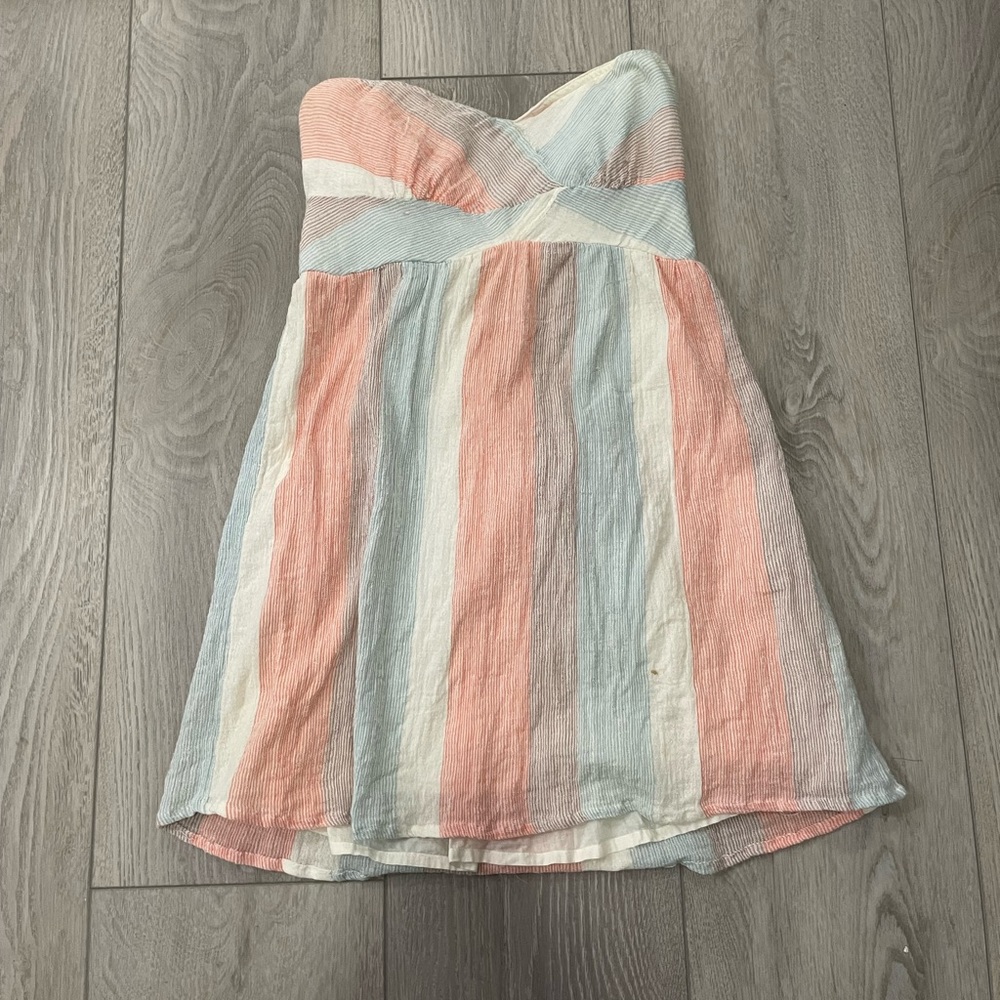 Great strapless summer dress